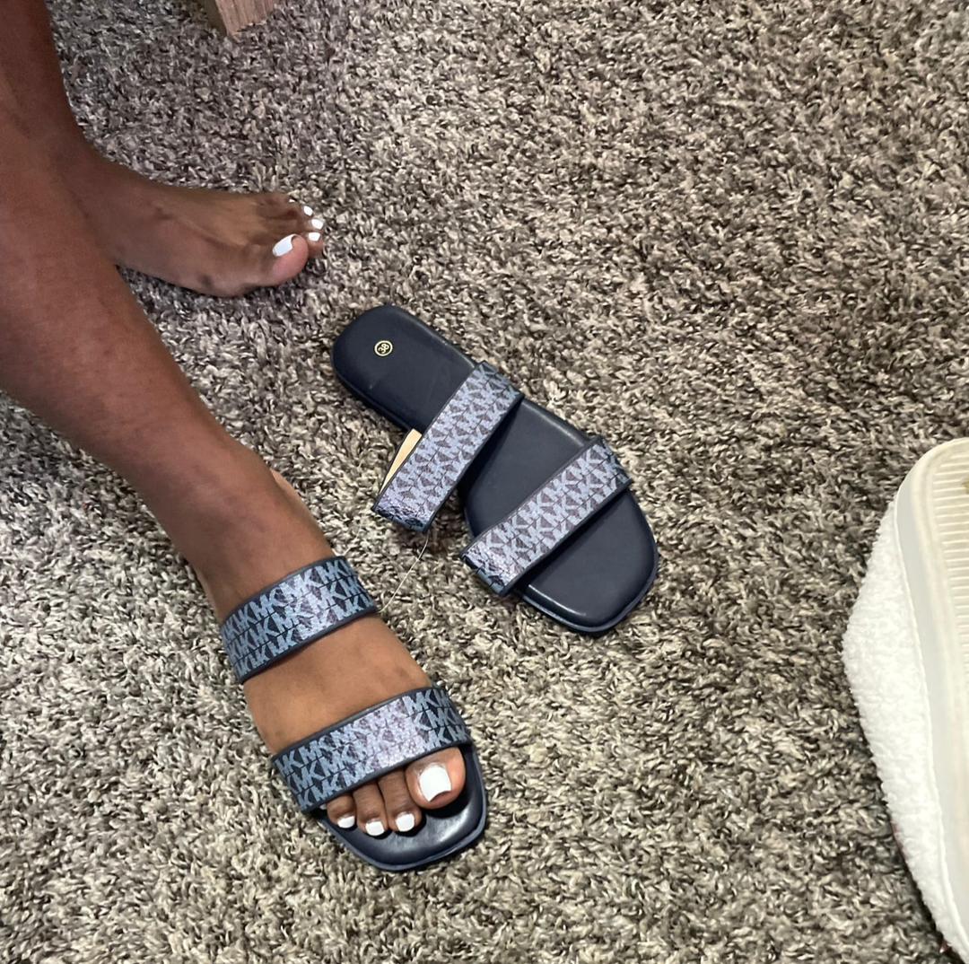 Timeless Women’s Sandals
